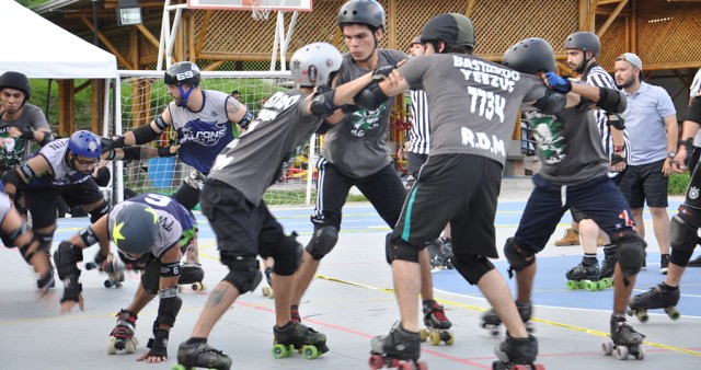 Equipo de roller Bastardos sin gloria Unibagué