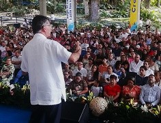 La Universidad de Ibagué celebró el Encuentro de padres de estudiantes de primer semestre, con la asistencia de al menos 750 personas.